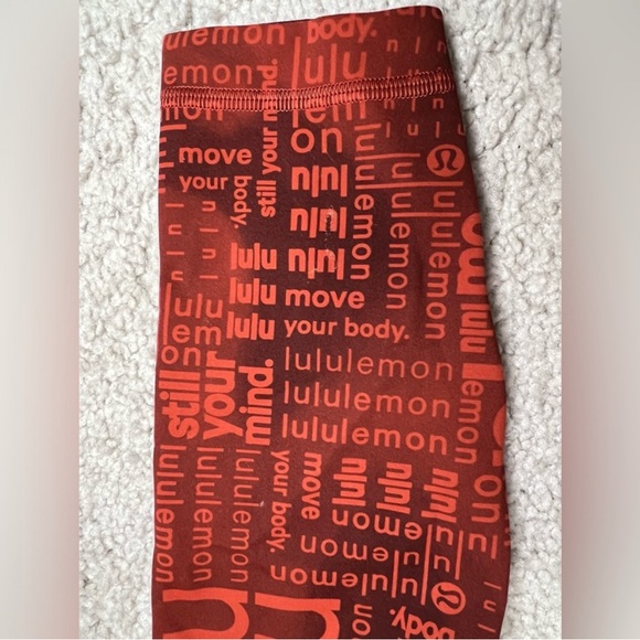 Lululemon Wunder Train Contour Fit High-Rise Tight
25" Size 0 - Picture 7 of 9